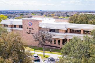 School of Nursing building at UT Health San Antonioa
